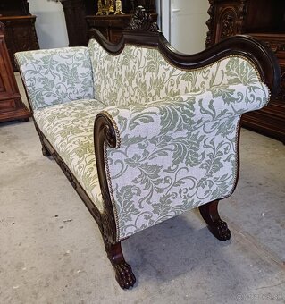 Staroẓ̌itná pohovka (sedač̣ka) - 7