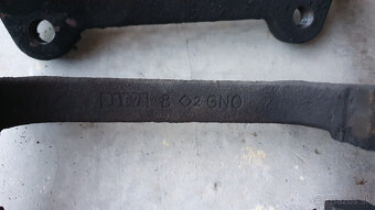 Predné brzdy / strmene orig. VW - 7