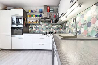 Rodinný dom na trvalé bývanie aj ako víkendová chalupa v Zub - 7