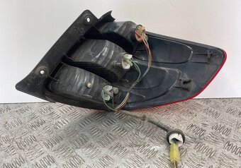 Suzuki SX4 2006- pravé a ľavé zadné svetlo cena za ks - 7