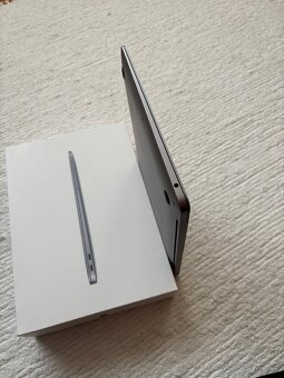 MacBook Air 13,3” 2020 - 7