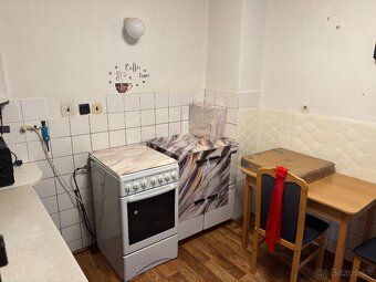 jednoizbový byt - 7