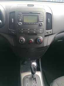 Hyundai i30 16 crdi cw - 7