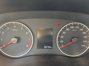 HYUNDAI i20 - 7