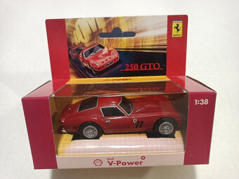 6x model Ferrari z edície Shell V-Power (celá sada) - 7