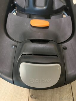 Cybex aton q base fix - 7