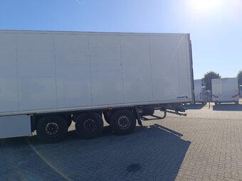Chladiarensky náves Schmitz Cargobull SCB S3B - 7