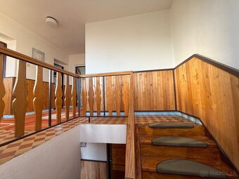 Rodinný dom s veľkým pozemkom - Veľké Ludince - 7