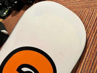 Snowboard GNU Riders Choice 157 cm s viazaním Fastec - 7