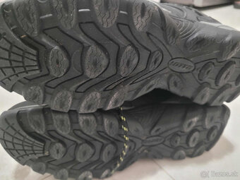 Turistická obuv LOTTO velkosť 44 - 7