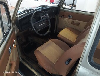 Volkswagen Beetle - 7