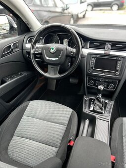 Škoda Superb Combi - 7