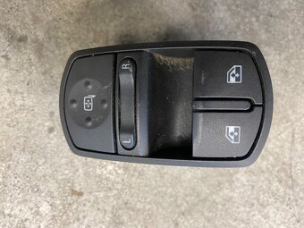 Rozpredam nahradne diely opel corsa D - 7