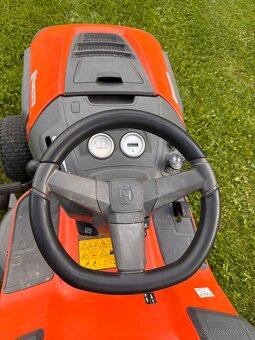 Predam záhradný traktor Husqvarna TC 338 - 7