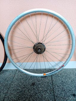 Kolesa -cestný bicykel - 7