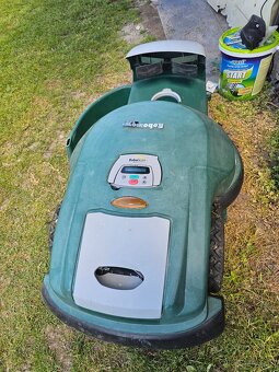 Automaticka kosacka RoboMow RL2000 - 7