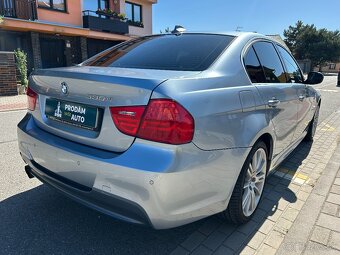 BMW Řada 3, 330d xDrive - 7