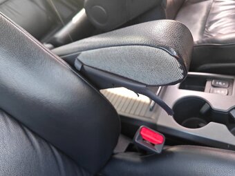 Predám Hondu CR-V 2.2i-CTDi III.Gen - 7