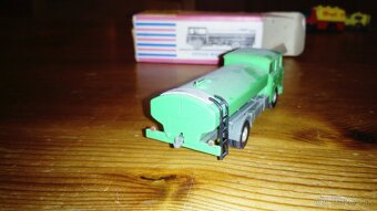 Plastové DDR modely k železnici veľkosť HO a TT - 7