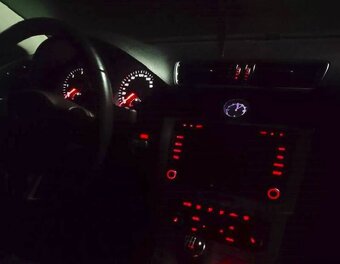 PODSVIETENE VYDUCHY VENTILACIE PASSAT - 7