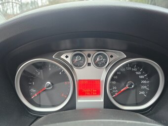 Ford Focus Combi 1.8 Tdci - 7