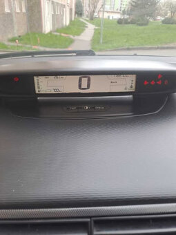 Dohodou-súrne CITROEN C 4, 1,6 benzín 116 tis. NOVÉ STK a E - 7
