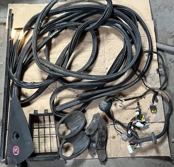 Vsetko komplet za 200e Nissan Qashqai - 7