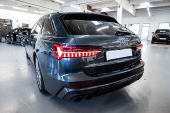 Audi S6 Avant - 7