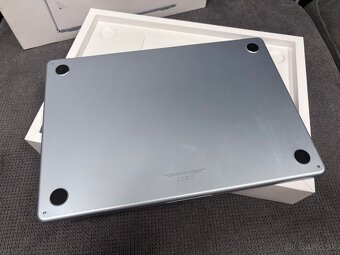 MacBook Air M4 15” 16gb ram - 7