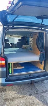 VW T5 caravelelle, (camp) - 7