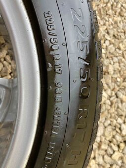 Skoda Octavia 17" disky+zimne pneumatiky Continental 225/50 - 7