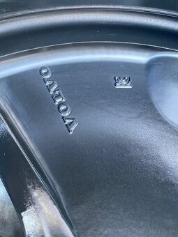 Zimní sada alu Volvo XC40 235/55R18 104H - 7