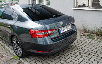 Škoda Superb 2.0 TDI SCR DSG - 7