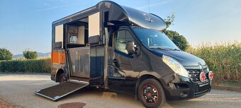 Prepravník koní Renault ATM 5-místný - 7