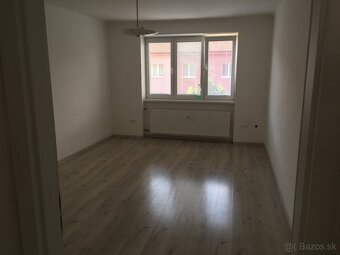 Prenájom dvojizbového bytu - 7