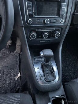 Volkswagen Golf 1.6 - 7