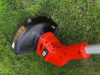 Strunova kosacka Black&Decker Hl - 7