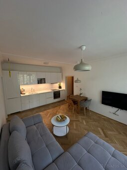Na predaj pekný 2.5 izb. byt , výmera 58 m2, kompl. rekonšt. - 7