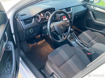 SKODA OCTAVIA COMBI III 2.0 TDi 150PS 6 DSG SPORTLINE 2019 - 7