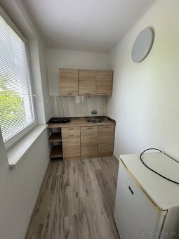 Na prenájom zariadená garzonka v centre mesta DS - 7