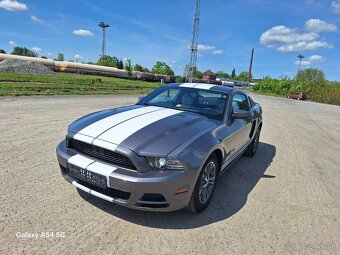 FORD MUSTANG 3.7 PREMIUM 2013 - 7