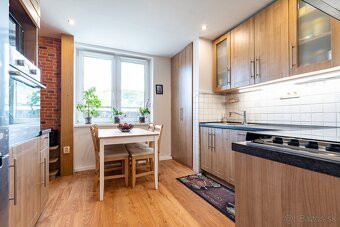 NA PREDAJ 3 IZBOVÝ BYT S TERASOU, PARKOVANÍM A ZÁHRADOU - 7