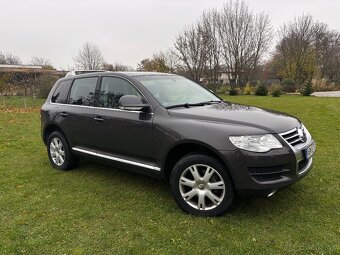 VW Touareg V6 3.0TDI - 7