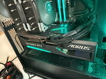 NVIDIA RTX 3070 Ti 8GB Aorus Master - 7