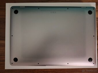 Apple MacBook Air 2020 – i3 / 8GB / 256GB - 7