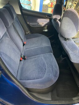 Peugeot 206 - 7
