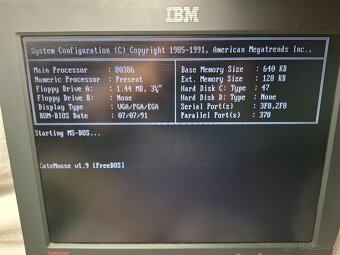 Historicka retro zakladna doska 386 - 7
