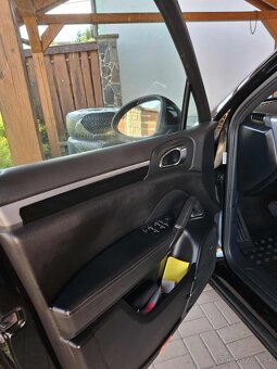 Predam porsche cayenne - 7