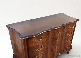 STAROŽITNÁ KOMODA - 7