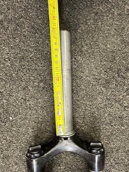 Pružinová vidlica na bicykel - 7